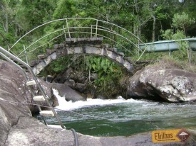tobogam-cachoeira-alpina-em-itamonte