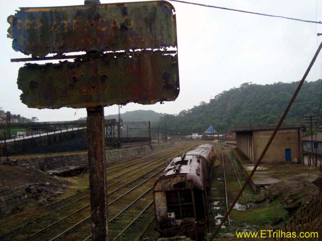 Trem abandonado na estação em Paranapiacaba - SP
