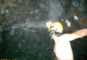 banho-cachoeira-dentro-da-caverna-ouro-grosso-petar