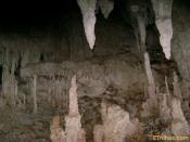 estalagmite-caverna-agua-suja-petar-nucleo-santana