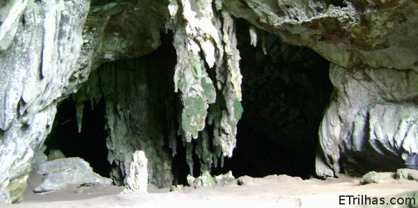 Entrada da Caverna Ouro Preto - Petar
